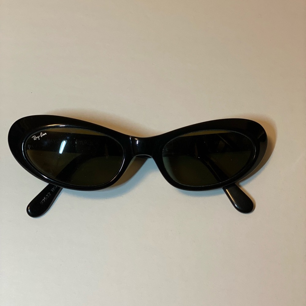Authentic Ray Ban sunglasses